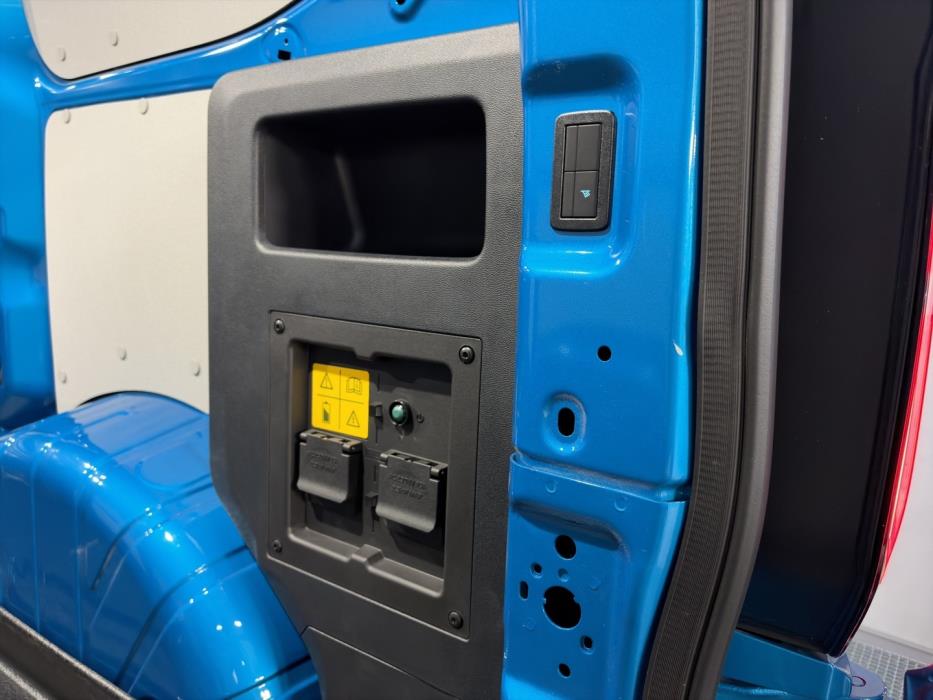 FORD Transit Custom 2025