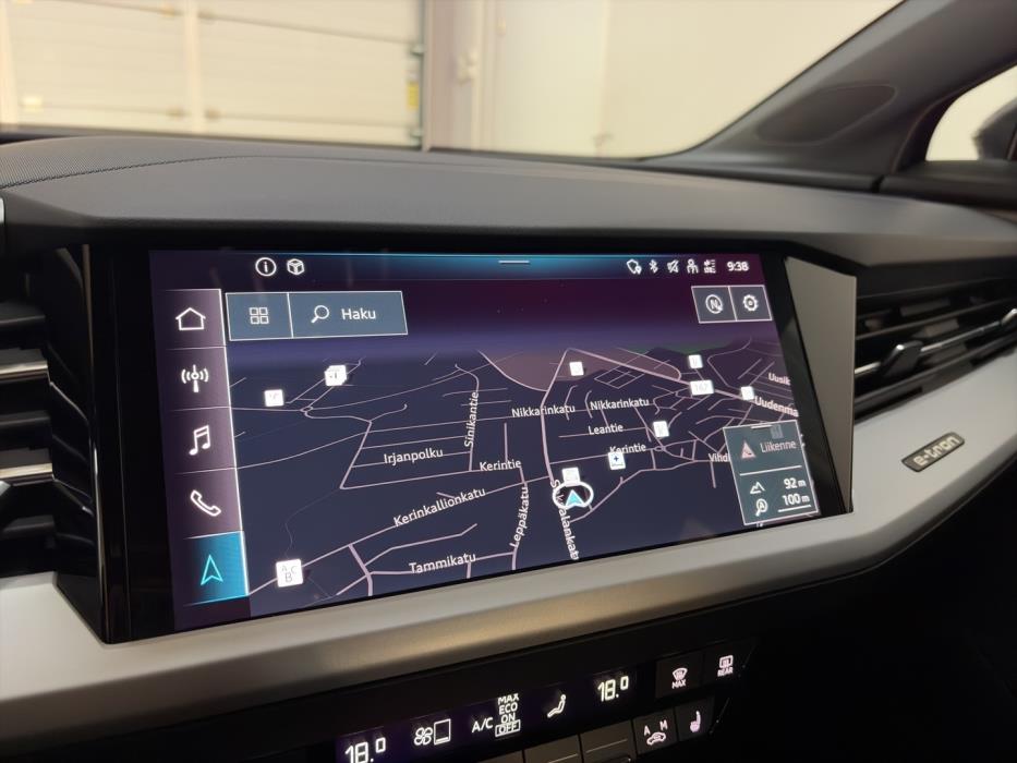 AUDI Q4 e-tron 2023