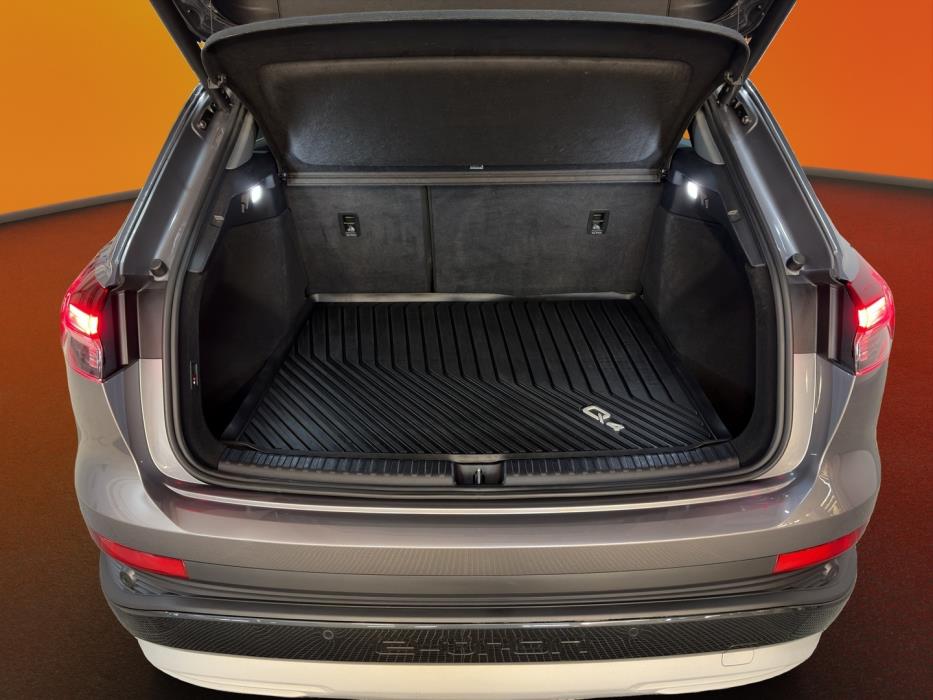 AUDI Q4 e-tron 2023