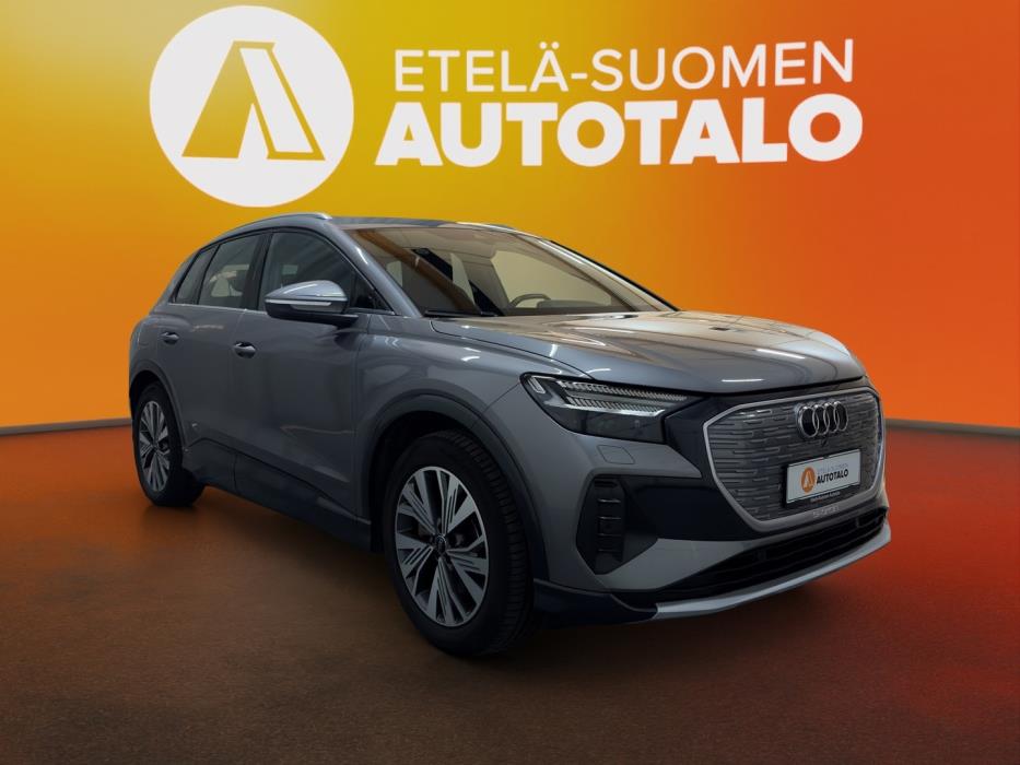 AUDI Q4 e-tron 2023