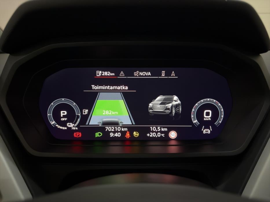 AUDI Q4 e-tron 2023