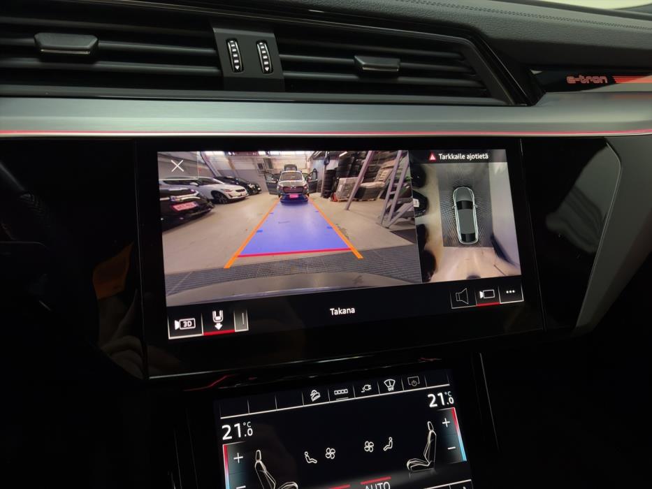 AUDI e-tron 2023