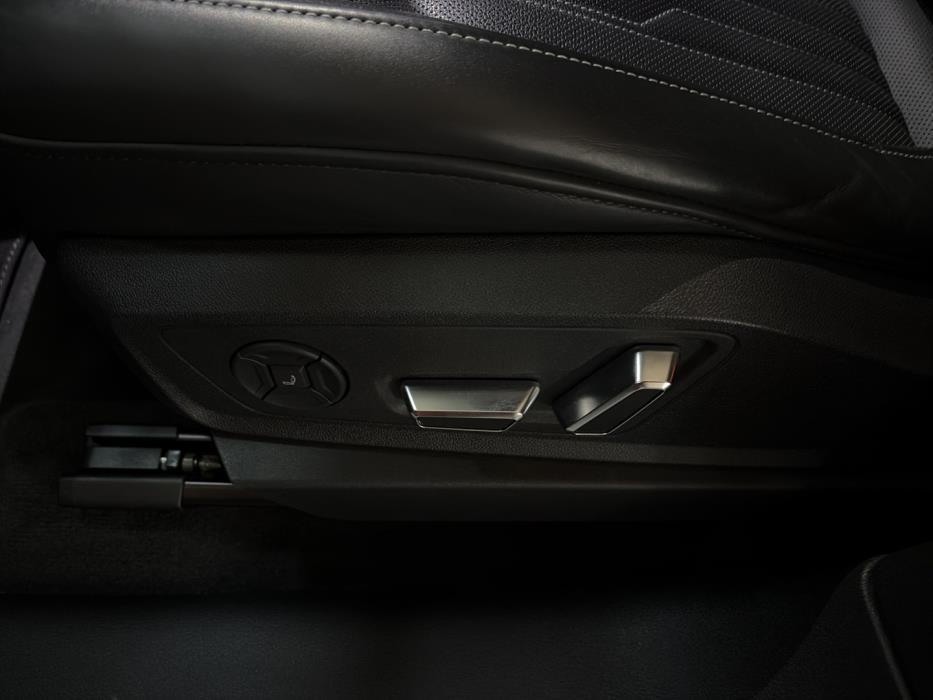 AUDI e-tron 2023