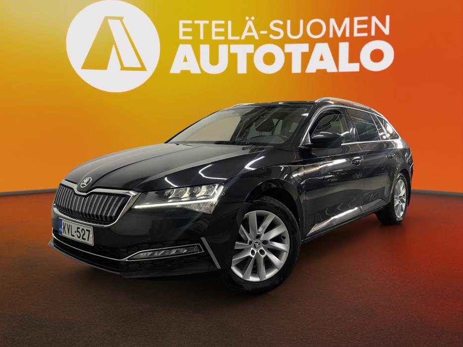 SKODA Superb 2023