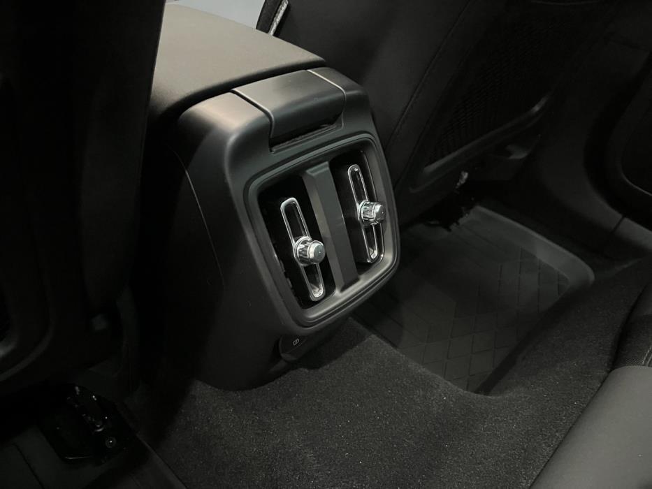POLESTAR 2 2024