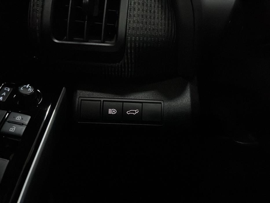 SUBARU Solterra 2023