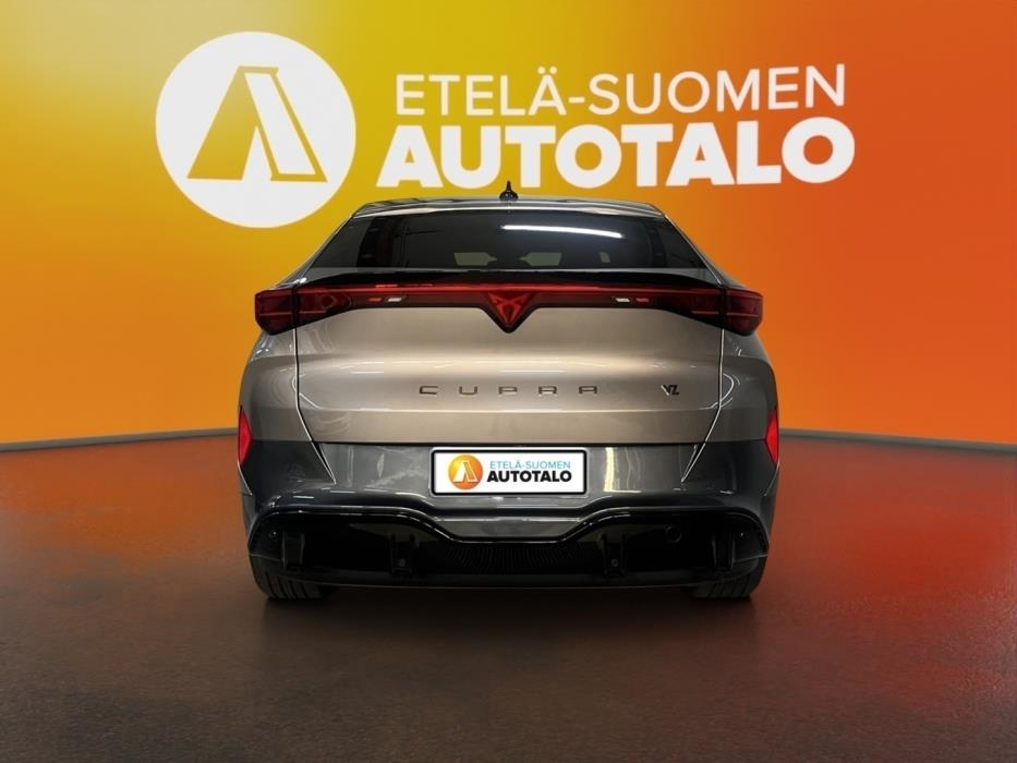 CUPRA Tavascan 2024