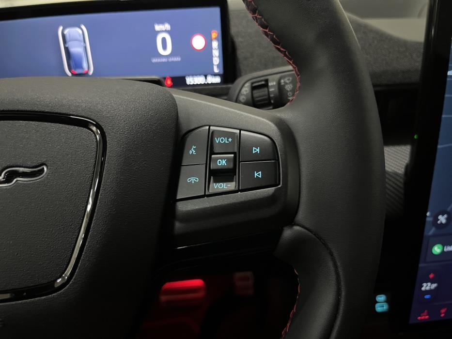 FORD Mustang Mach-E 2022