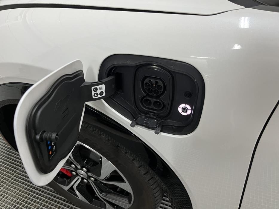 FORD Mustang Mach-E 2022