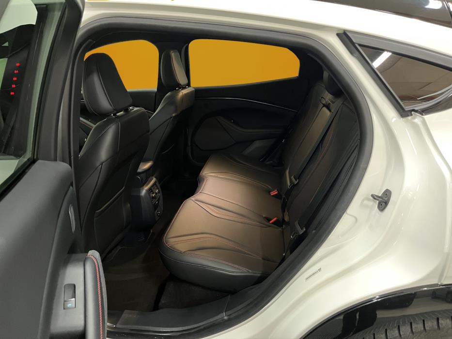 FORD Mustang Mach-E 2022