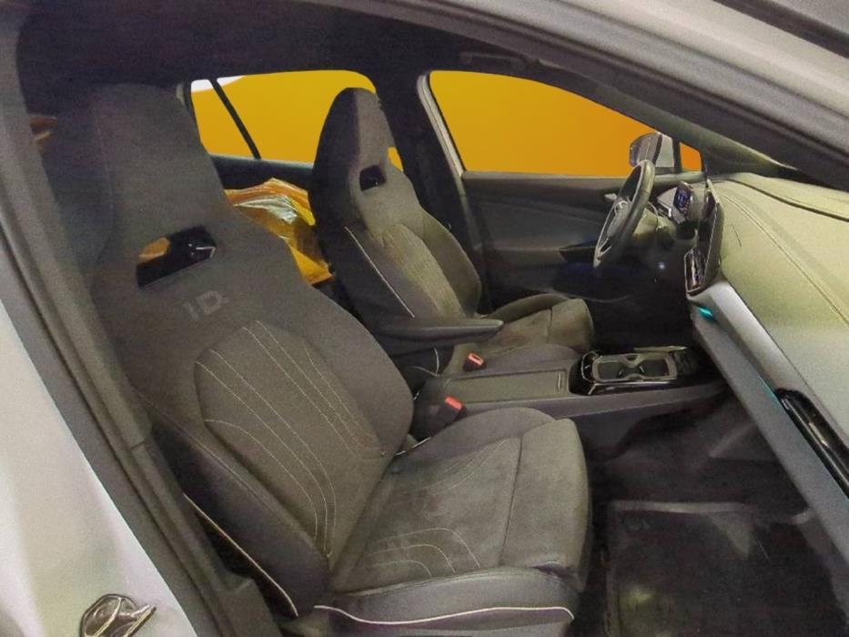 VOLKSWAGEN ID.4 2025