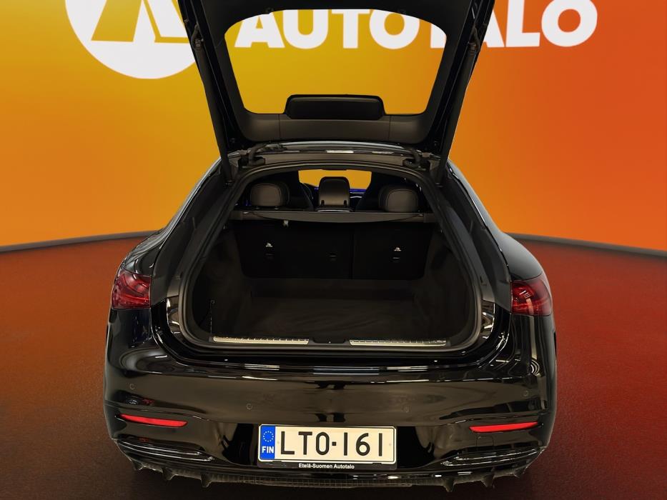 MERCEDES-BENZ EQS 2023