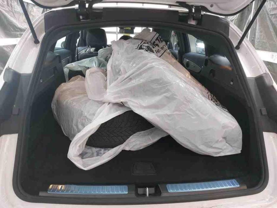 MERCEDES-BENZ EQC 2023