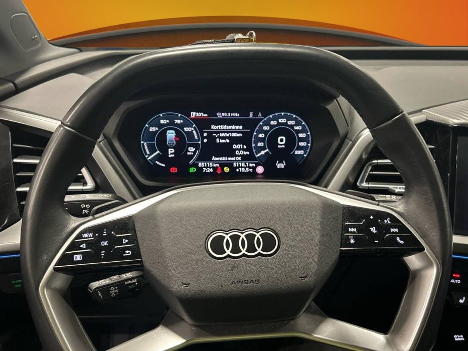 AUDI Q4 e-tron 2023