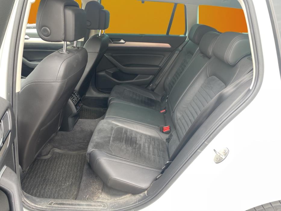 VOLKSWAGEN Passat 2018