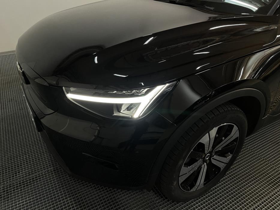 VOLVO C40 2023