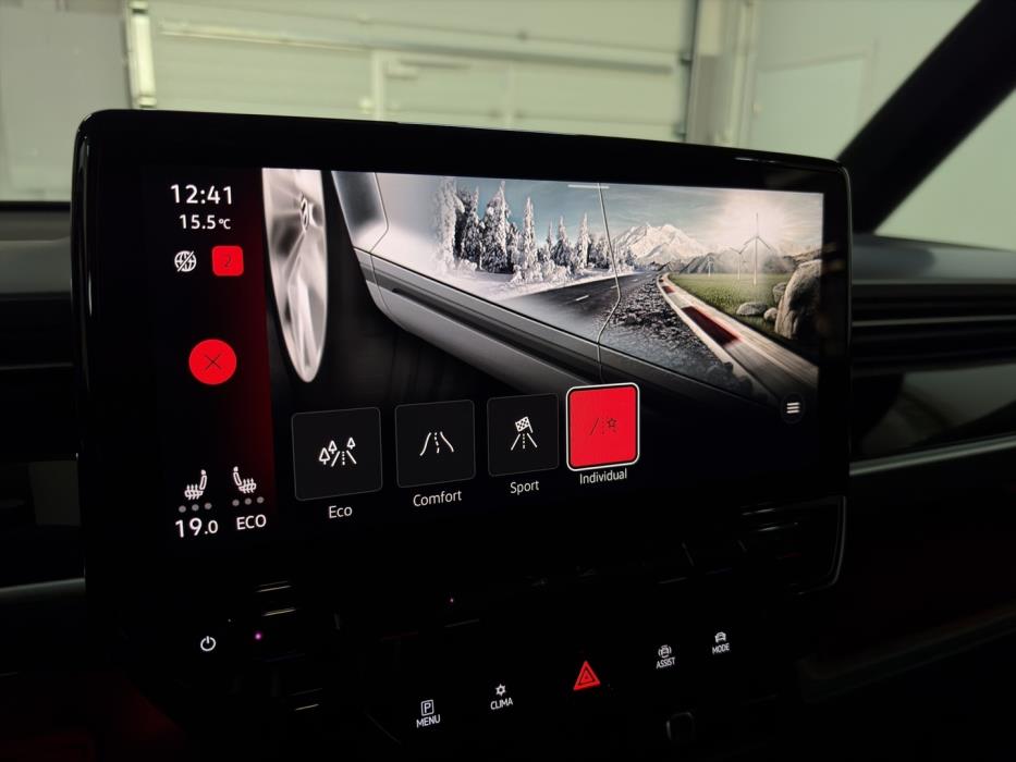 VOLKSWAGEN ID. Buzz 2023