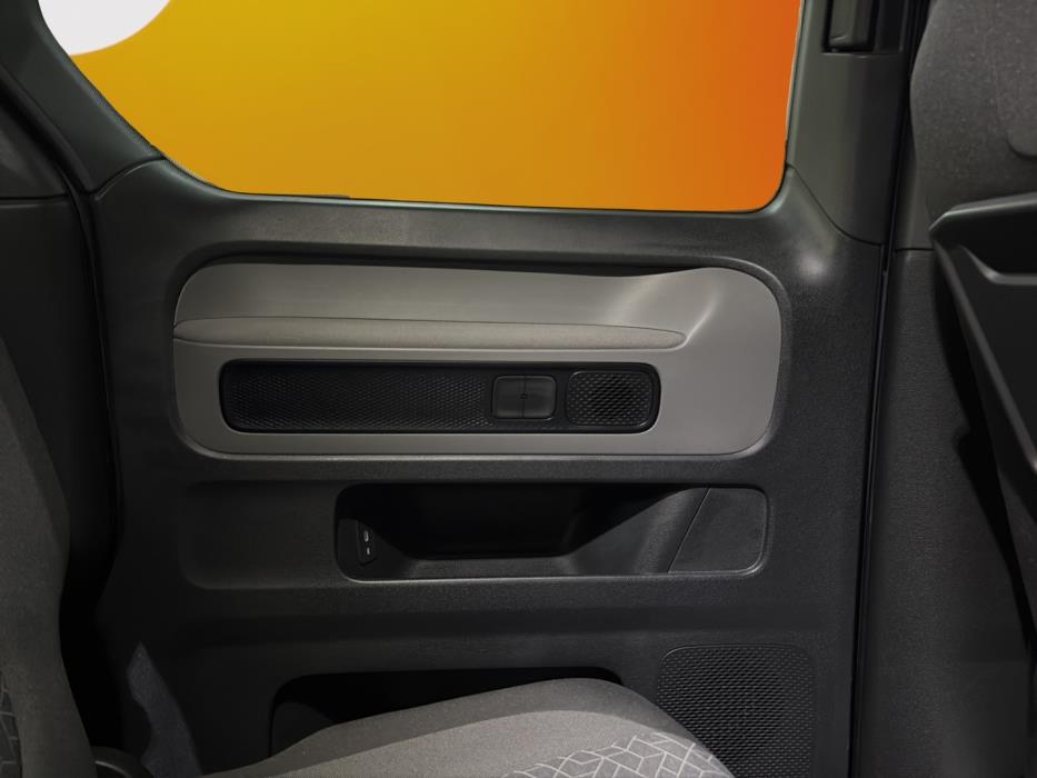 VOLKSWAGEN ID. Buzz 2023