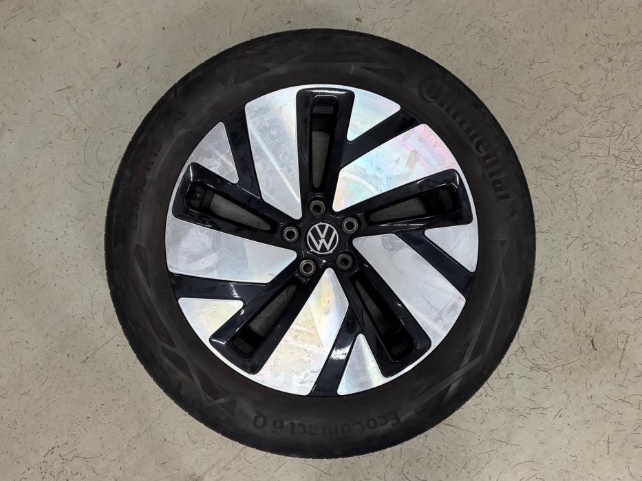 VOLKSWAGEN ID. Buzz 2023