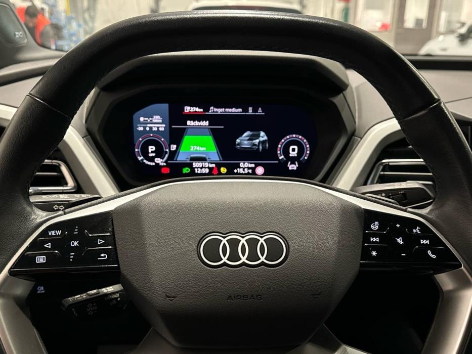 AUDI Q4 e-tron 2023