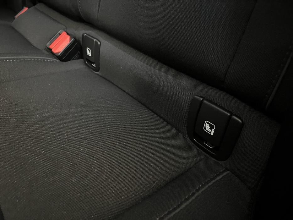 VOLVO C40 2023