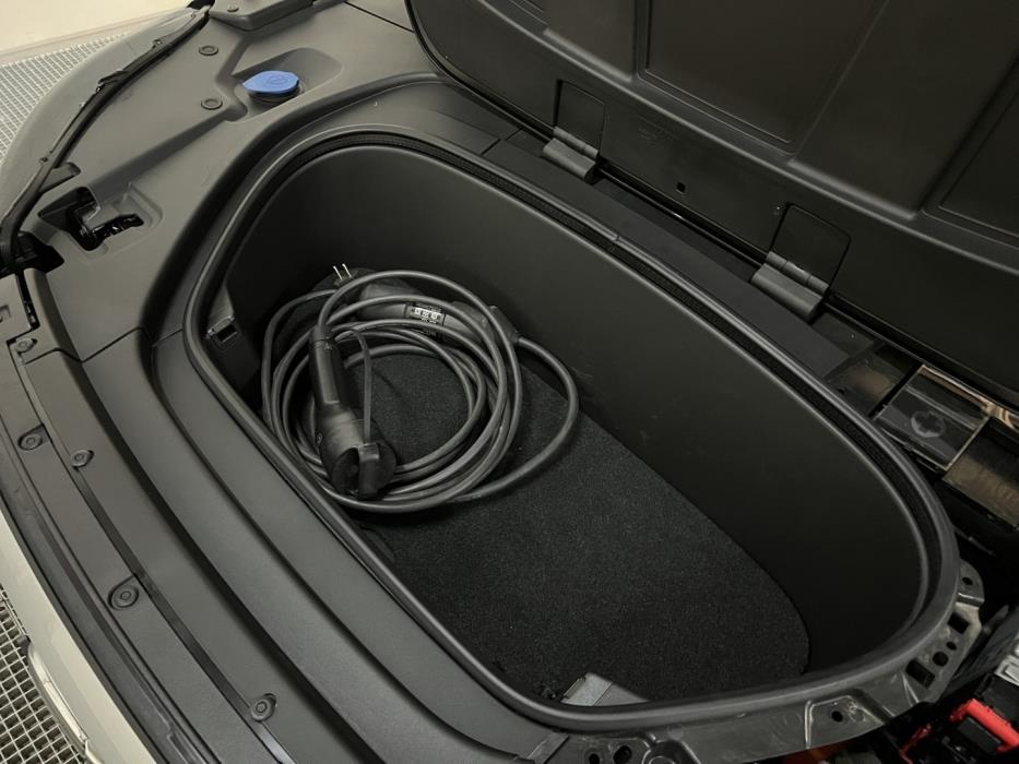 VOLVO C40 2023