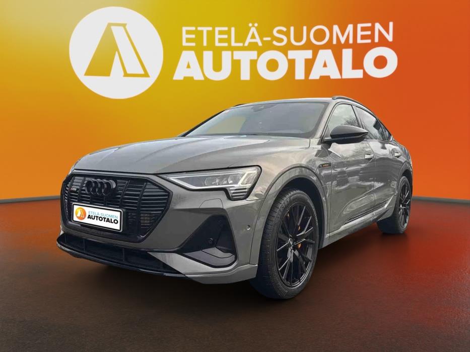 AUDI e-tron 2023
