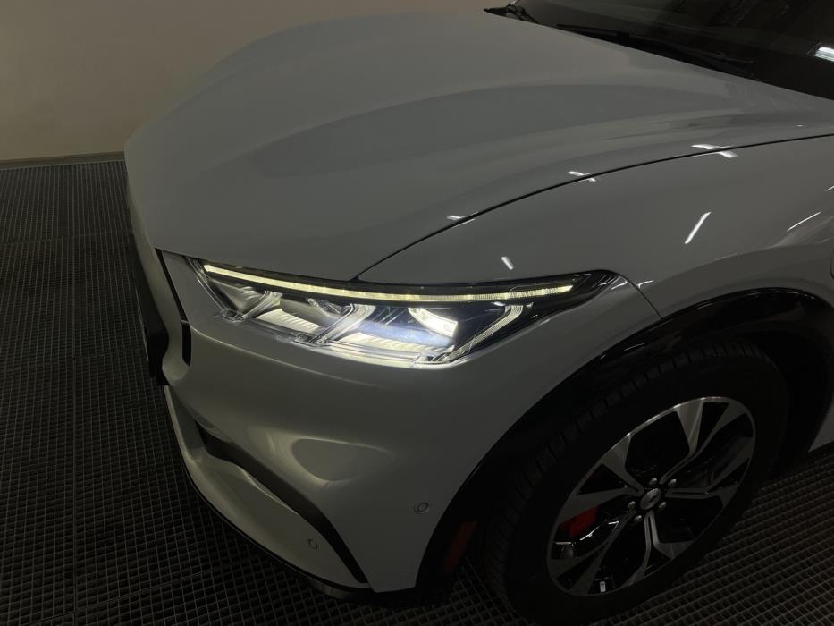 FORD Mustang Mach-E 2023