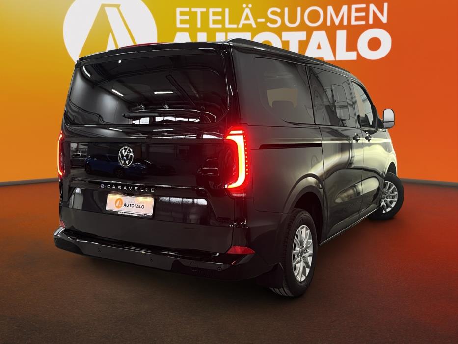 VOLKSWAGEN Caravelle 2026