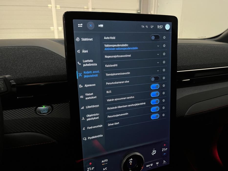 FORD Mustang Mach-E 2023