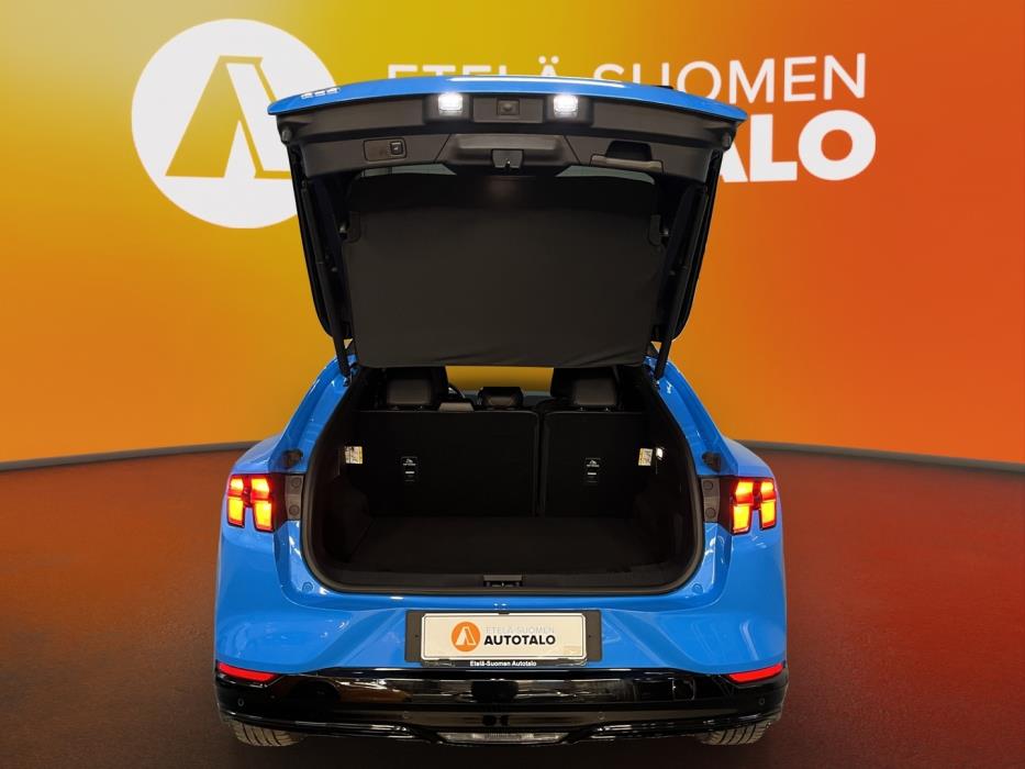 FORD Mustang Mach-E 2023