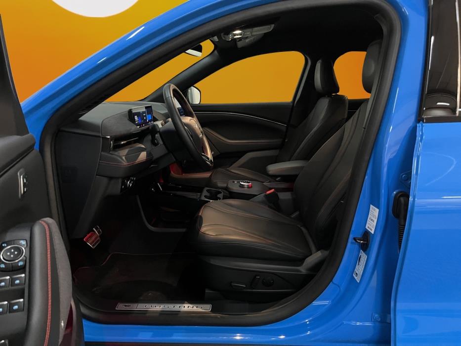 FORD Mustang Mach-E 2023