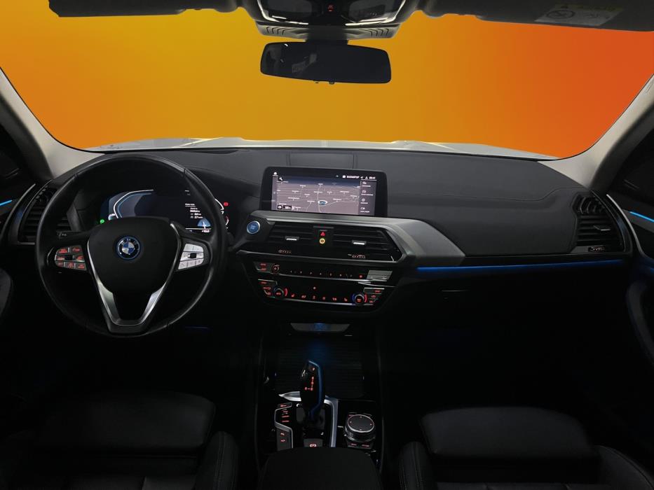 BMW iX3 2022