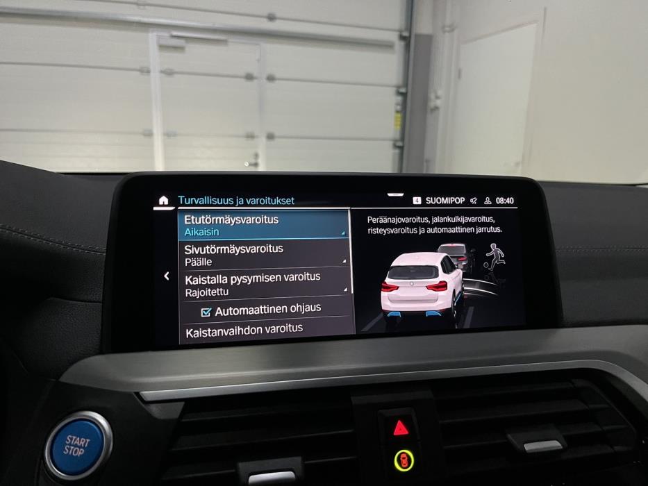 BMW iX3 2022