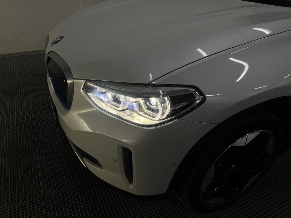 BMW iX3 2022
