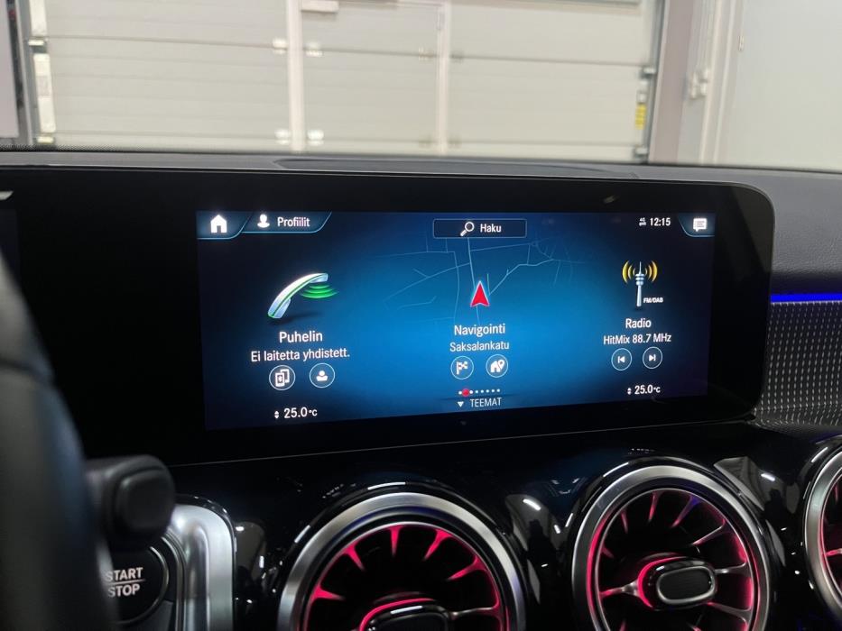 MERCEDES-BENZ EQB 2023