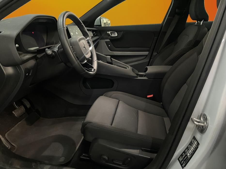 POLESTAR 2 2024