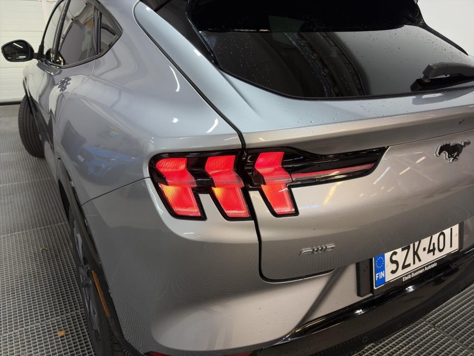 FORD Mustang Mach-E 2022