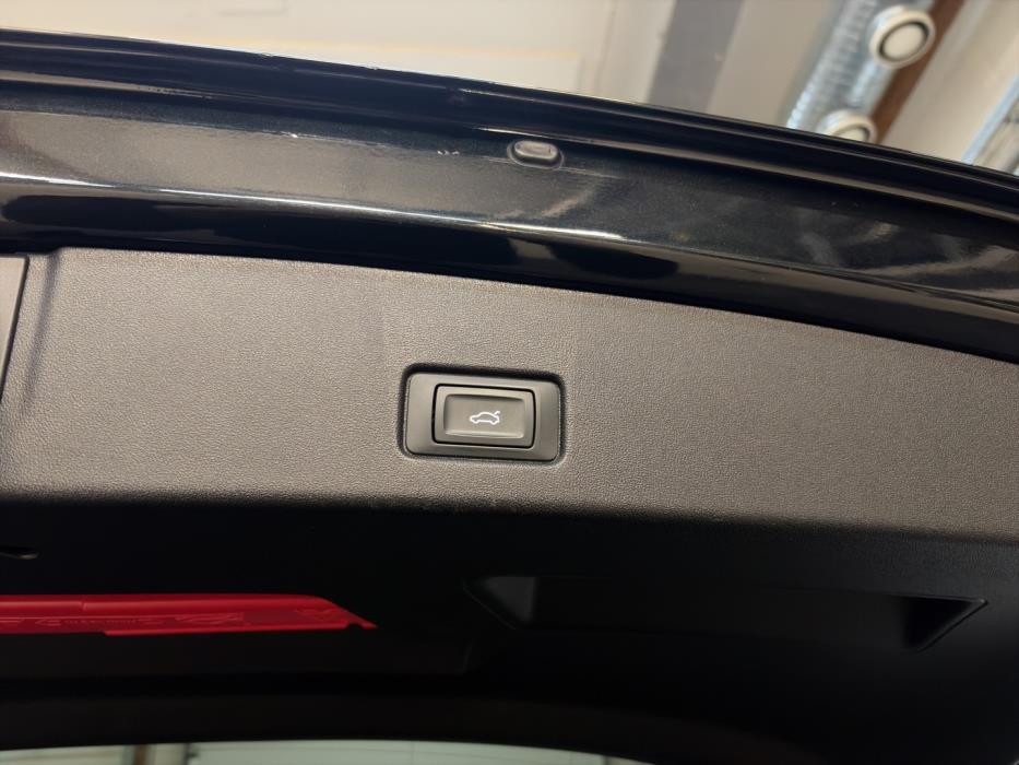 AUDI Q4 e-tron 2023