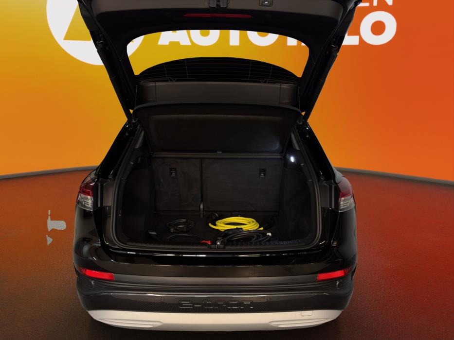 AUDI Q4 e-tron 2023