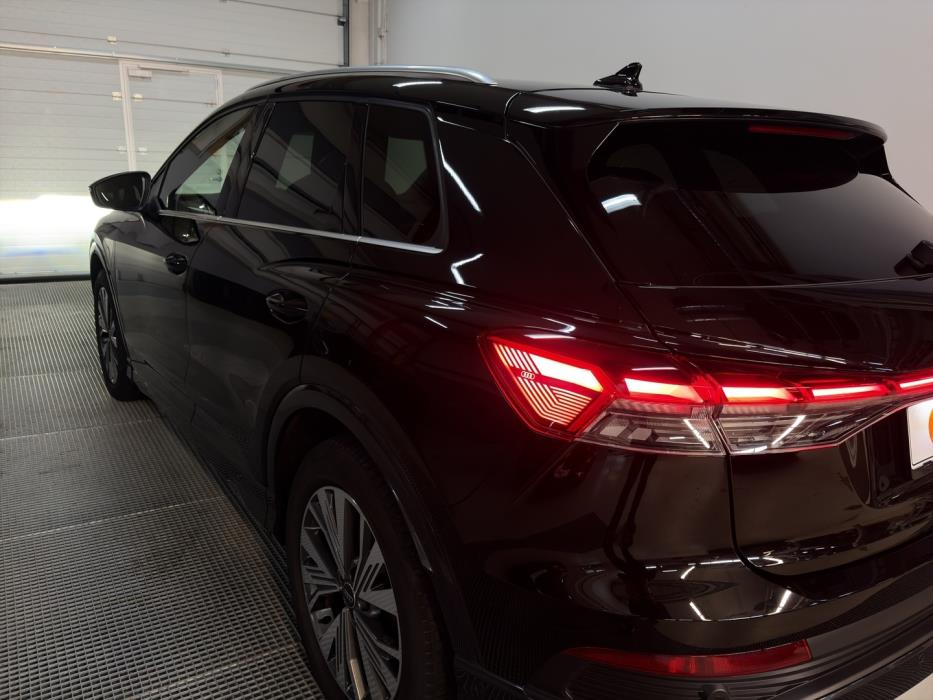 AUDI Q4 e-tron 2023