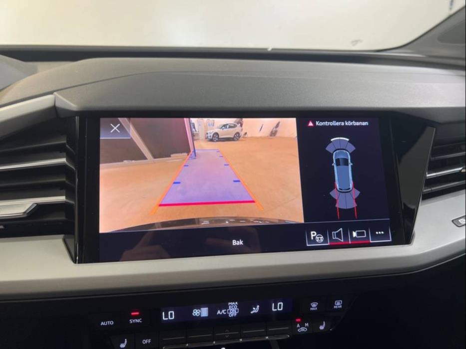 AUDI Q4 e-tron 2023