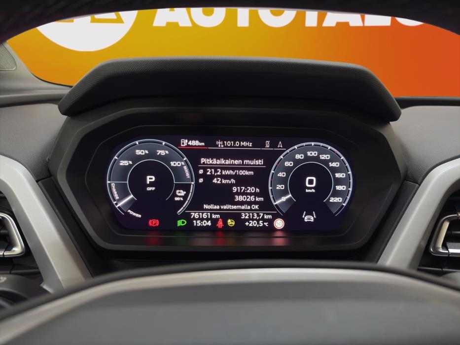 AUDI Q4 e-tron 2023
