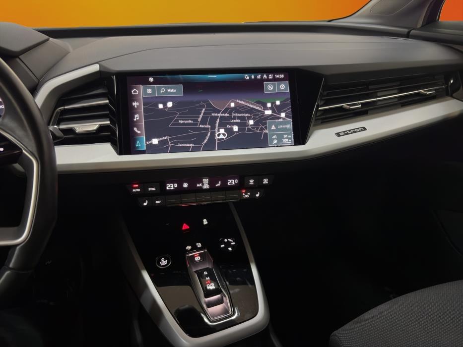 AUDI Q4 e-tron 2023