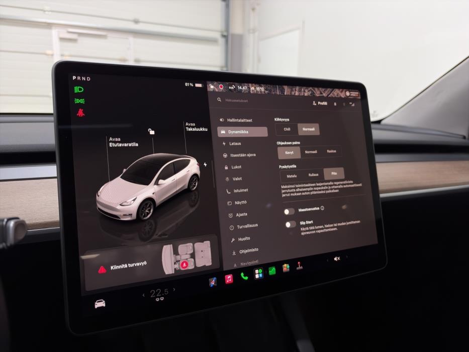 TESLA Model Y 2022