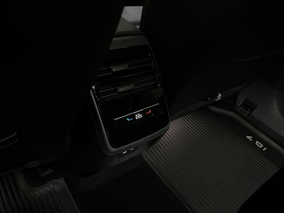 VOLKSWAGEN ID.7 2025