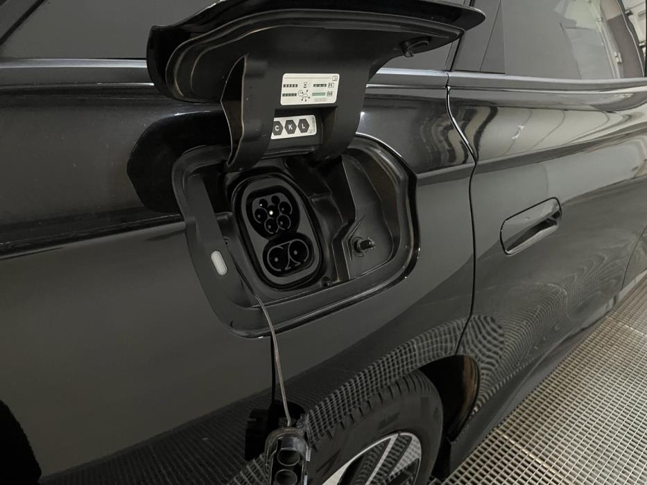 VOLKSWAGEN ID.7 2025