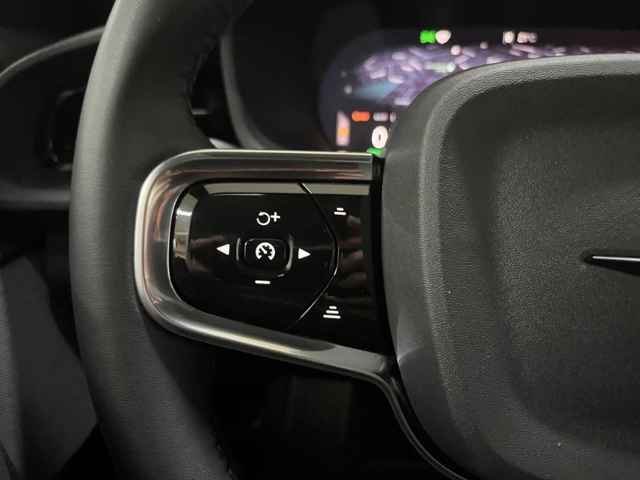 POLESTAR 2 2024