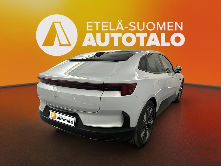POLESTAR 4 2025