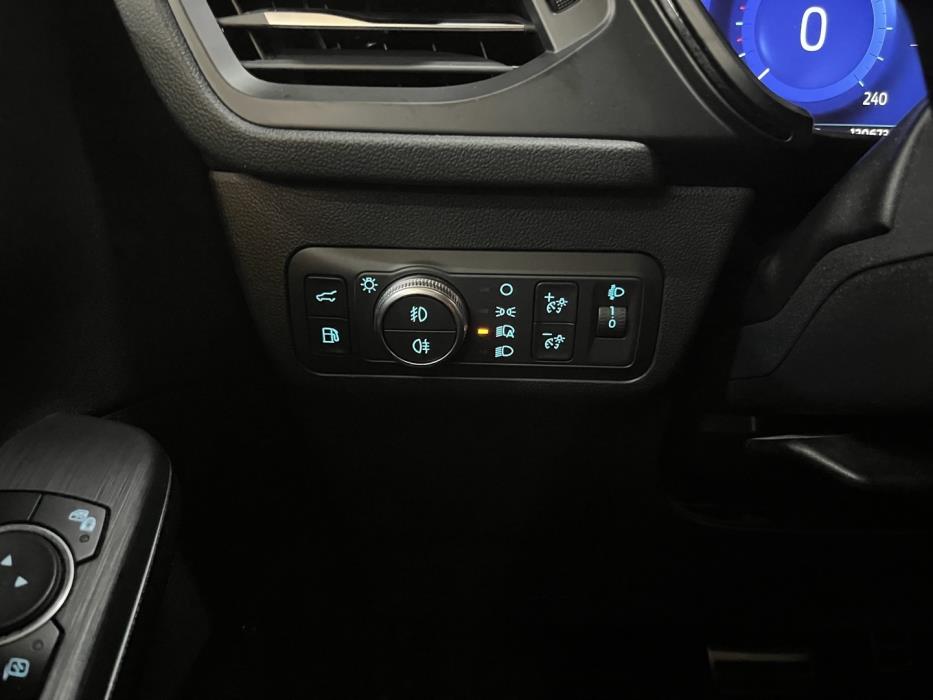 FORD Kuga 2021